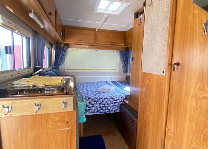 Holiday home Camping-car Vintage Insolite Venette